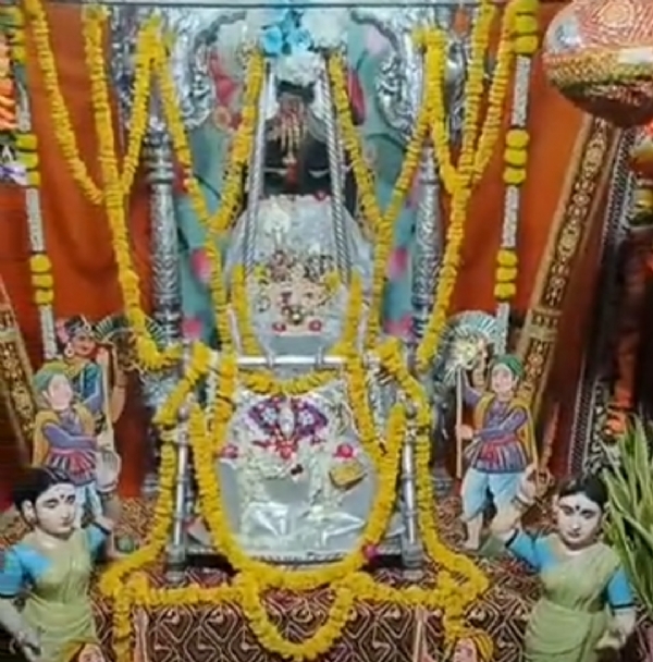 પાટણમા પવિત્ર અધિક માસ દરમિયાન શ્રી ગોપીનાથજી ભગવાનના મંદિરમાં દરરોજ વિવિધ મનોરથોનું આયોજન કરવામાં આવે છે.