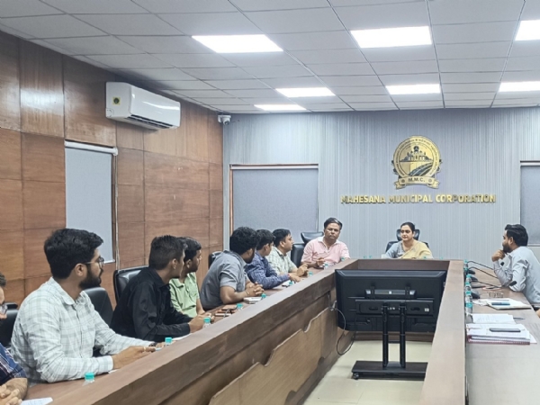 ચોમાસા પૂર્વે મહેસાણા મ્યુનિસિપલ કોર્પોરેશનની તૈયારી, પ્રી-મોન્સૂન કામગીરીની સમીક્ષા બેઠક યોજાઈ