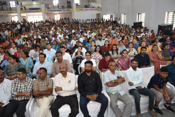 કેરા ખાતે યોજાયેલ સન્માન સમારંભ