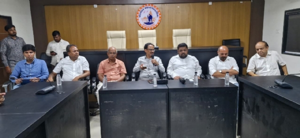 વિકસિત પોરબંદર ફર્નિચર પાર્ક સમિટના આયોજન માટે  અગત્યની બેઠક યોજાઈ.
