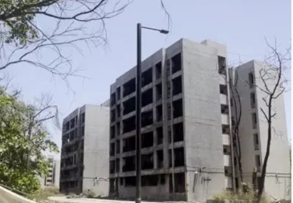 state government will build a modern health and education center at the plane crash site
