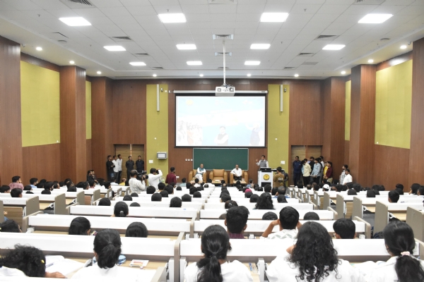 પોરબંદરમાં મેડિકલ કોલેજ ખાતે ‘વિકસિત ભારત યુવા કનેક્ટ’ કાર્યક્રમ યોજાયો. પોરબંદરમાં મેડિકલ કોલેજ ખાતે ‘વિકસિત ભારત યુવા કનેક્ટ’ કાર્યક્રમ યોજાયો.