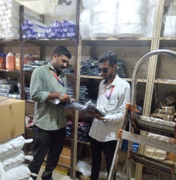 પ્લાસ્ટિક ચેકિંગ ડ્રાઇવ દરમિયાન 153 કિલો પ્રતિબંધિત પ્લાસ્ટિક જપ્ત. પ્લાસ્ટિક ચેકિંગ ડ્રાઇવ દરમિયાન 153 કિલો પ્રતિબંધિત પ્લાસ્ટિક જપ્ત.