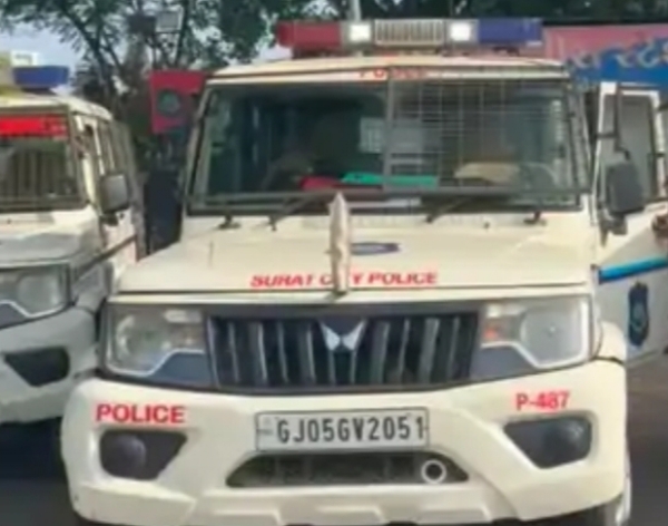 PCR વાન બની લાઇફલાઇન PCR વાન બની લાઇફલાઇન