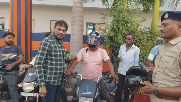 હેલ્મેટ