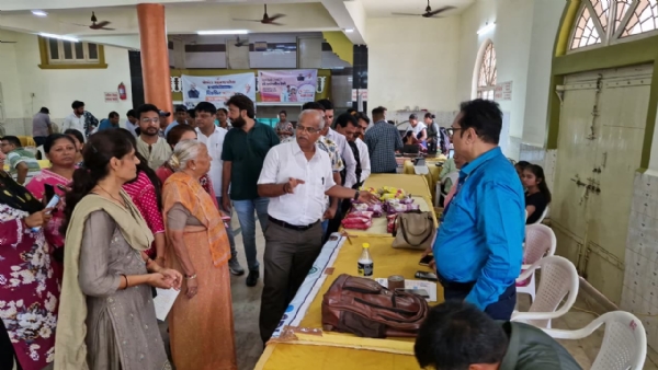 પોરબંદર મહાનગરપાલિકા દ્વારા વિકસિત ભારત – જનકલ્યાણ શિબિર યોજાઈ. પોરબંદર મહાનગરપાલિકા દ્વારા વિકસિત ભારત – જનકલ્યાણ શિબિર યોજાઈ.