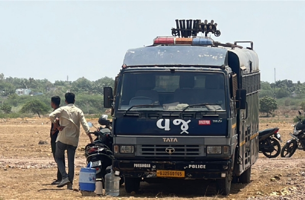 ભારવાડા ગામે તંત્ર દ્વારા ડીમોલેશન કરાયું.