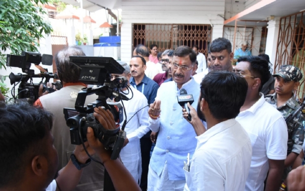 કેન્દ્રીય રક્ષા રાજ્યમંત્રી સંજય સેઠ