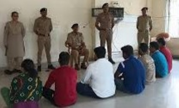 Police will identify and provide details of Bangladeshis within seconds by scanning their faces in the Pratiraksha app