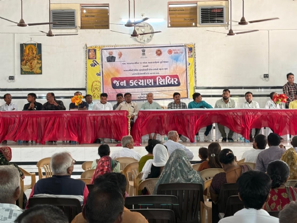 પાંચોટ અને થોળ ખાતે જનકલ્યાણ શિબિર યોજાઈ, ગ્રામજનોને સ્થળ પર જ યોજનાઓનો લાભ મળ્યો