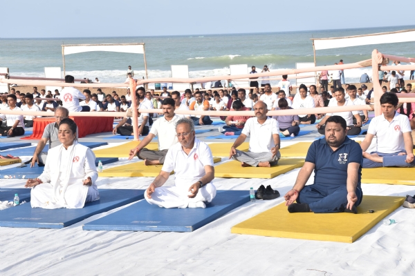 પોરબંદરમાં સેવા, સુશાસન અને યોગના 12 વર્ષનો ગૌરવપૂર્ણ અવસર.