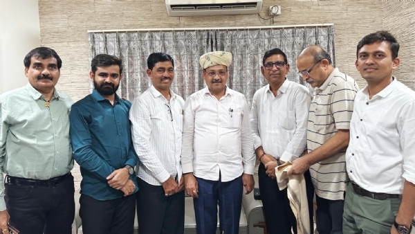 અંકલેશ્વર ખાતે ભાજપના વિશિષ્ટ જનસંપર્ક અભિયાન અંતર્ગત પ્રબુદ્ધ નાગરિકો સાથે સંવાદ યોજાયો