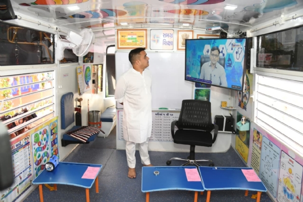 28 Ranshala buses inaugurated in Gandhinagar