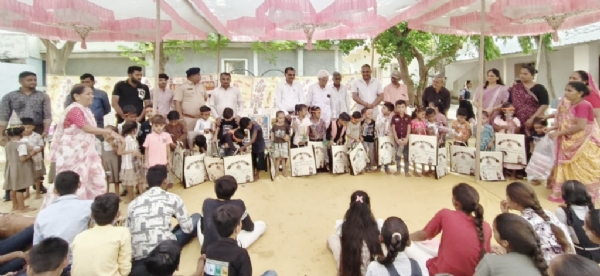 શાળા પ્રવેશ ઉત્સવ માં બાળકોનું સ્વાગત કરવામાં આવ્યું