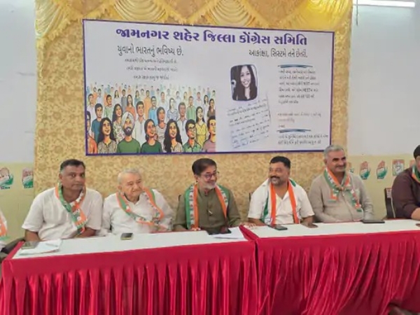 કોંગ્રેસ ના ભાજપ ઉપર પ્રહાર