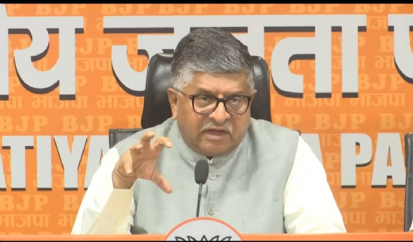 ભાજપ ના વરિષ્ઠ નેતા અને સાંસદ રવિશંકર પ્રસાદ
