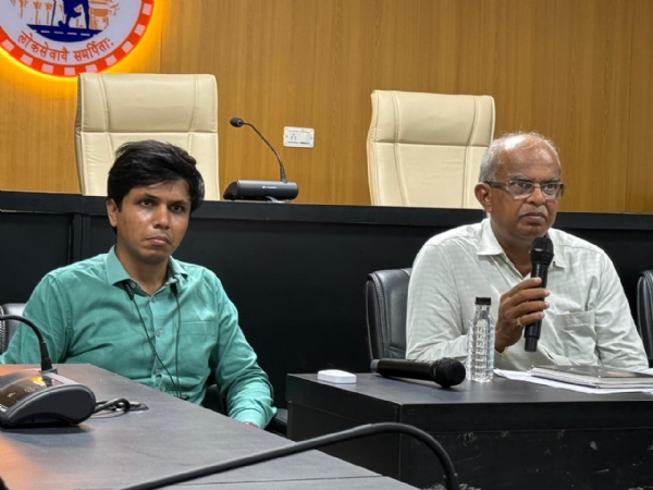 પોરબંદર મહાનગરપાલિકામાં સ્ટાફ રિવ્યુ બેઠક યોજાઈ.