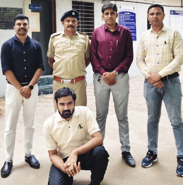 ભરૂચ સાયબર ક્રાઇમ પોલીસે 49.74 લાખની વર્ચ્યુઅલ કરન્સી ટ્રેડિંગ છેતરપિંડીમાં એકને ઝડપી પાડ્યો