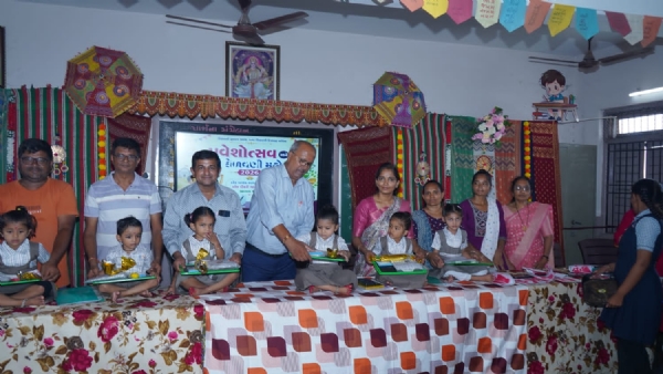 શાળા પ્રવેશોત્સવ યોજાયો