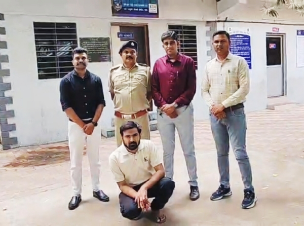 ભરૂચ સાયબર ક્રાઇમ પોલીસે 49.74 લાખની વર્ચ્યુઅલ કરન્સી ટ્રેડિંગ છેતરપિંડીમાં એકને ઝડપી પાડ્યો