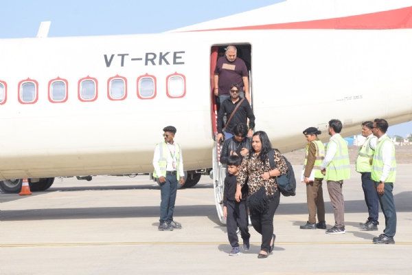 એલાયન્સ એરની મુંબઈ–પોરબંદર–કેશોદ–અમદાવાદ હવાઈ સેવાનો પ્રારંભ