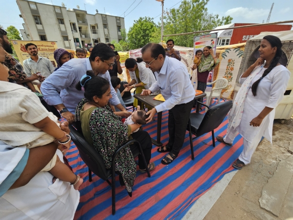 મહેસાણામાં પલ્સ પોલિયો અભિયાનનો પ્રારંભ, 0થી 5 વર્ષના બાળકોને પોલિયોના બે ટીપાં પીવડાવવાની અપીલ