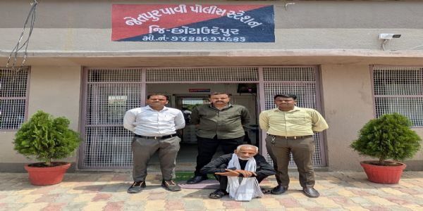 એન.ડી.પી.એસ.ના ગુનામાં નાસતા ફરતા આરોપીને, પાવીજેતપુર પોલીસે મધ્યપ્રદેશથી ઝડપી પાડ્યો