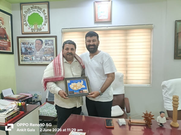 ઉપપ્રમુખ સંસ્થાની મુલાકાતે