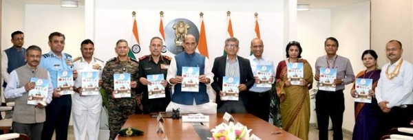 રાજનાથ સિંહે, આજે સંરક્ષણ સેવાઓને નાણાકીય સત્તાઓનું પ્રતિનિધિમંડળ જારી કર્યું
