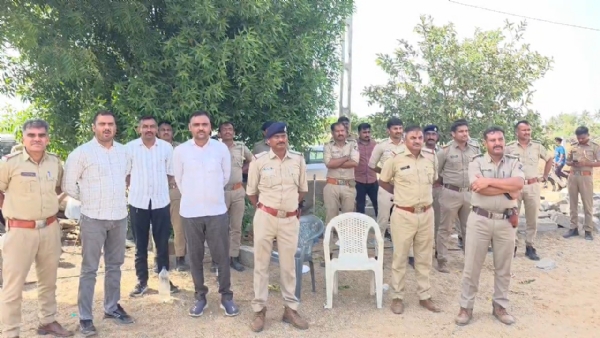 શિરવા ગામમાં દબાણ હટાવવાની કામગીરી
