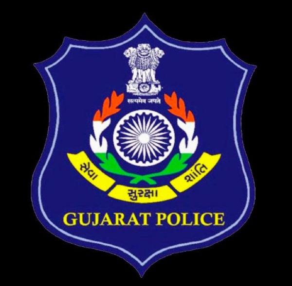 વિશ્વાસઘાતના ગુનામાં એક વર્ષથી ફરાર મહિલા આરોપી પેરોલ-ફર્લો સ્કોડના હાથે ઝડપાઈ