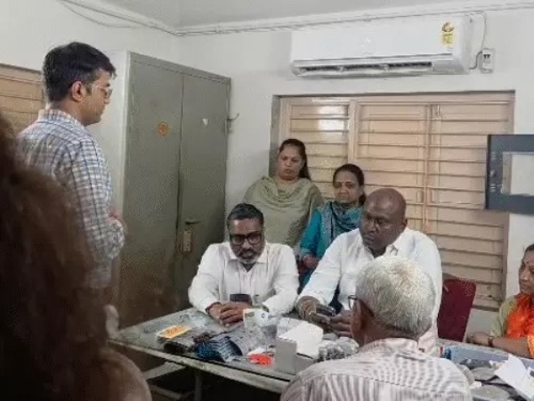 Locals of Ghatlodia uprooted corporators of Gota ward, Amit Shah instructed the Chief Minister and Mayor to take immediate action