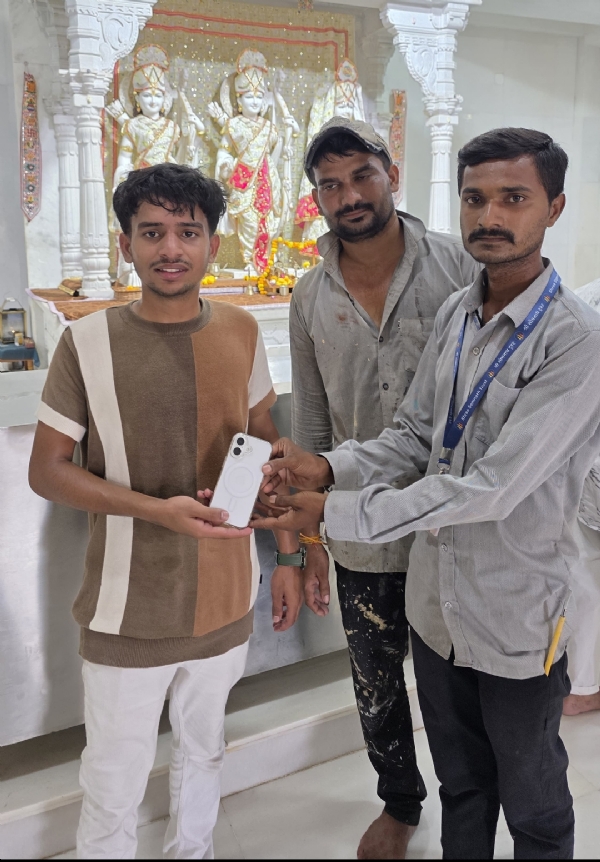 સોમનાથ ટ્રસ્ટના સેવકોની નિષ્કામ સેવા