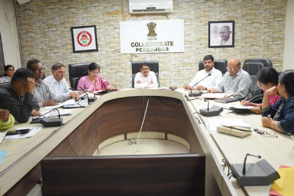આરોગ્ય વિભાગની વિવિધ સમિતિઓની સમીક્ષા બેઠક યોજાઈ.