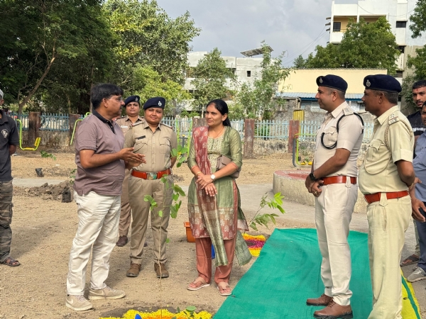 જૂનાગઢ રેલ્વે કોલોની ખાતે વૃક્ષારોપણ કાર્યક્રમ યોજાયો