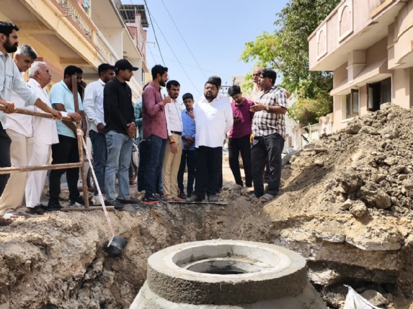 રાજીવનગર વિસ્તારના સ્થાનિક પ્રશ્નોના ઝડપી નિરાકરણ માટે અધિકારીઓને સૂચના