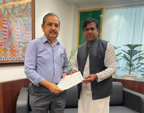 દમણ સાંસદ ઉમેશ ભાઈ પટેલ દમણ સાંસદ ઉમેશ ભાઈ પટેલ