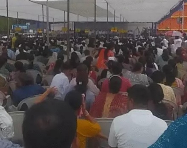 teachers from across the state reach Gandhinagar