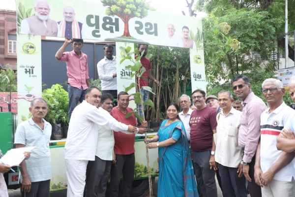 મેયર મીરાબેન પટેલ
