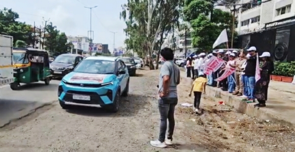 પ્રથમ વખત પાલેજ ખાતે વુમન કાર રેલી યોજાય