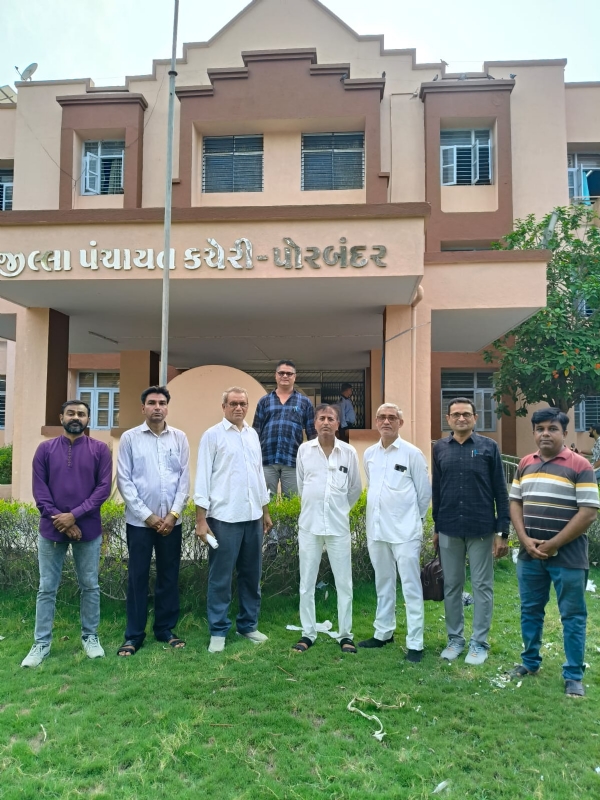 શિક્ષકોને સમયસર પગાર ચૂકવવા રજૂઆત. શિક્ષકોને સમયસર પગાર ચૂકવવા રજૂઆત.