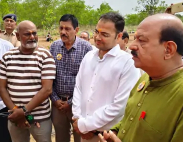પાટણમાં ભગવાન શ્રી જગન્નાથજીની 144મી રથયાત્રાના અનુસંધાને ‘જગન્નાથ પ્રકૃતિ વન’નો પ્રારંભ. પાટણમાં ભગવાન શ્રી જગન્નાથજીની 144મી રથયાત્રાના અનુસંધાને ‘જગન્નાથ પ્રકૃતિ વન’નો પ્રારંભ.