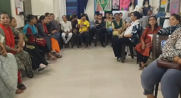 વિકલાંગ મહિલાઓને વિકલાંગ મહિલાઓને