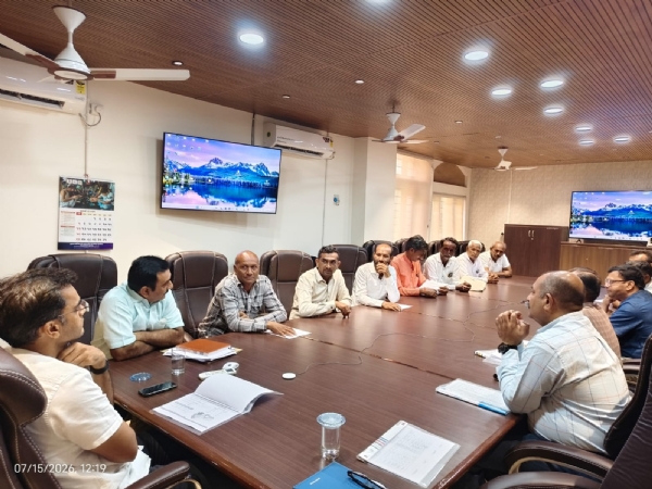 જિલ્લામાં પ્રાકૃતિક કૃષિને વેગ આપવા જિલ્લા કલેક્ટર યોગેશ ચૌધરીના અધ્યક્ષ સ્થાને સમીક્ષા જિલ્લામાં પ્રાકૃતિક કૃષિને વેગ આપવા જિલ્લા કલેક્ટર યોગેશ ચૌધરીના અધ્યક્ષ સ્થાને સમીક્ષા