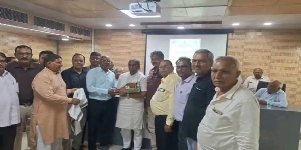 ઊંઝાના જીરા અને વરિયાળીને GI Tag મળતા APMC ચેરમેન દિનેશભાઈ પટેલનું વેપારી સંગઠનો દ્વારા સન્માન