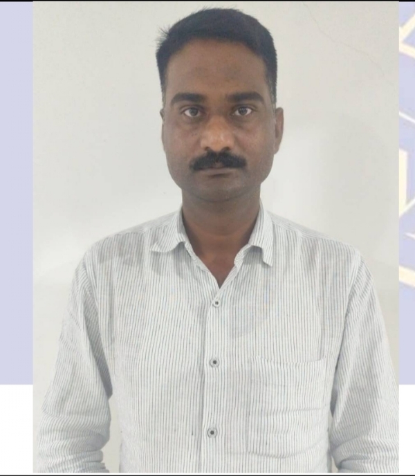 પોરબંદરના રાણાવાવના ડબલ મર્ડર કેસમાં જામીન પર ફરાર કેદી બોટાદથી ઝડપાયો. પોરબંદરના રાણાવાવના ડબલ મર્ડર કેસમાં જામીન પર ફરાર કેદી બોટાદથી ઝડપાયો.