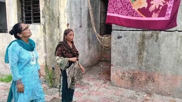 સરકારી બિલ્ડીંગ સરકારી બિલ્ડીંગ