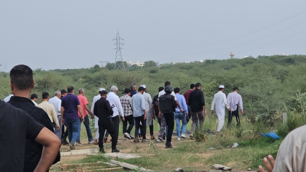 સિદ્ધપુરમાં આતંકીના ઘરે ATSનું ફરી સર્ચ ઓપરેશન સિદ્ધપુરમાં આતંકીના ઘરે ATSનું ફરી સર્ચ ઓપરેશન