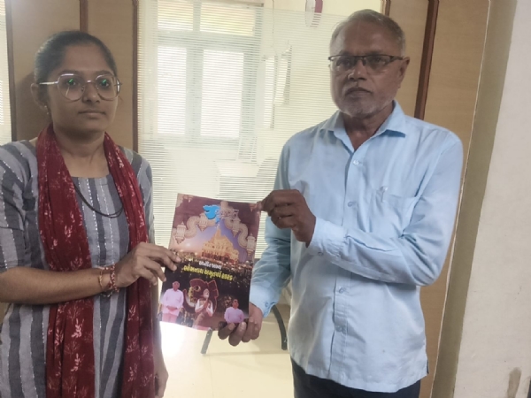 ભાવનગર ભરતીમેળામાં સરકારી પ્રકાશનોનું વિતરણ : યુવાનોમાં જોવા મળ્યો ઉત્સાહ ભાવનગર ભરતીમેળામાં સરકારી પ્રકાશનોનું વિતરણ : યુવાનોમાં જોવા મળ્યો ઉત્સાહ