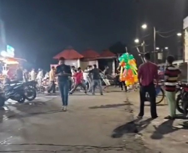 બે જૂથ વચ્ચે અથડામણ